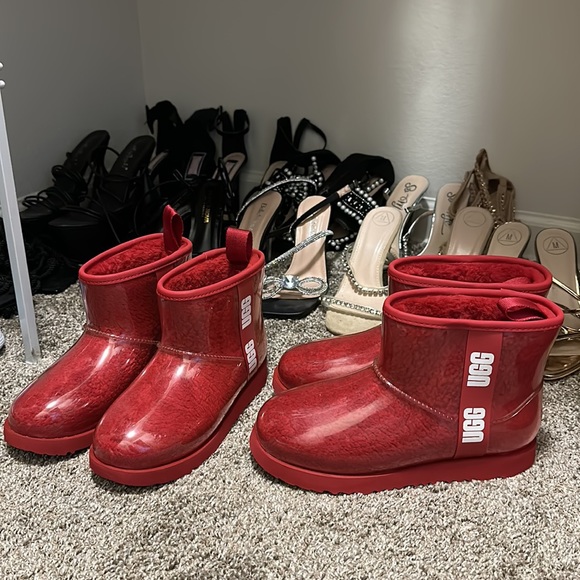 Ugg Classic Clear Mini, Samba Red boots - Picture 5 of 6